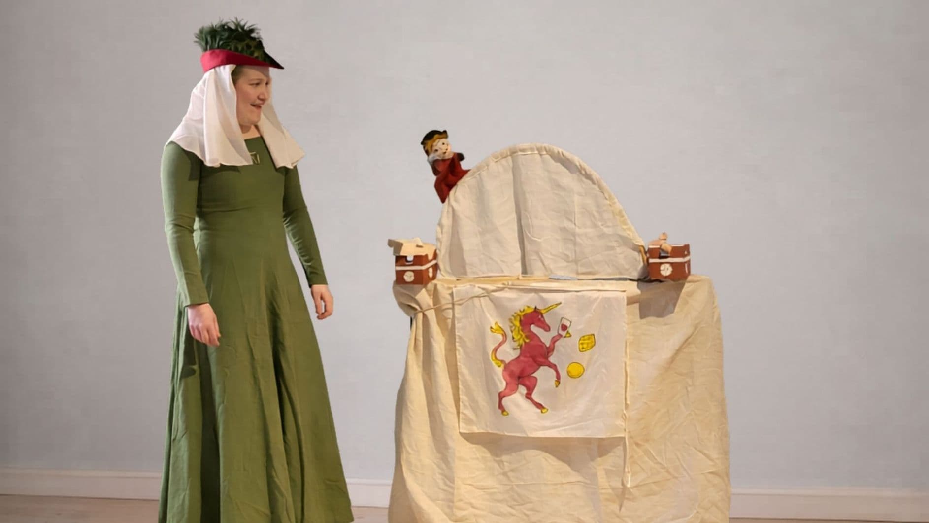 Medeltida Dockteater -Sankt Göran och Draken