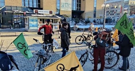 Critical Mass Stockholm, the monthly bike celebration